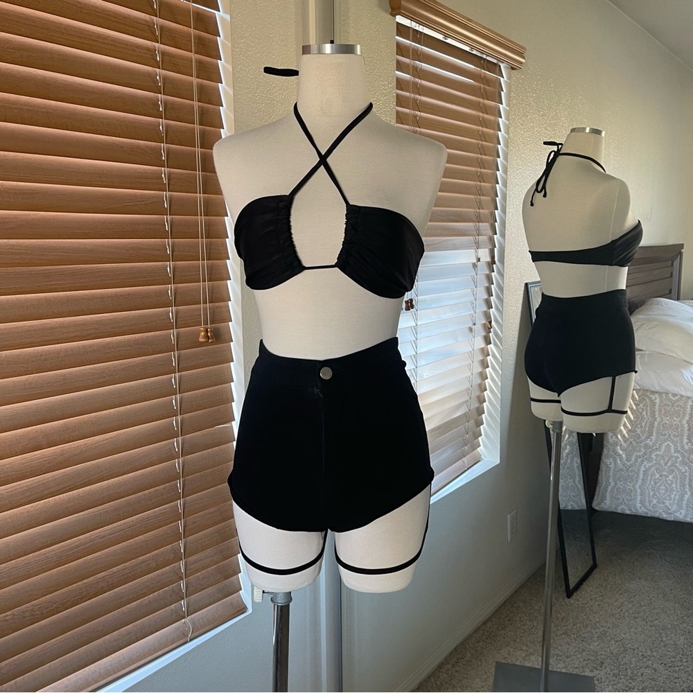 Pole dance /rave outfit top with leg straps